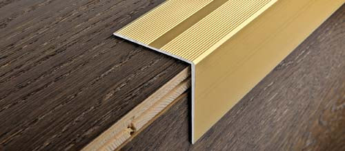 Progress Profilo per gradini proend in alluminio anodizzato oro Progress Profiles - Progress Profiles